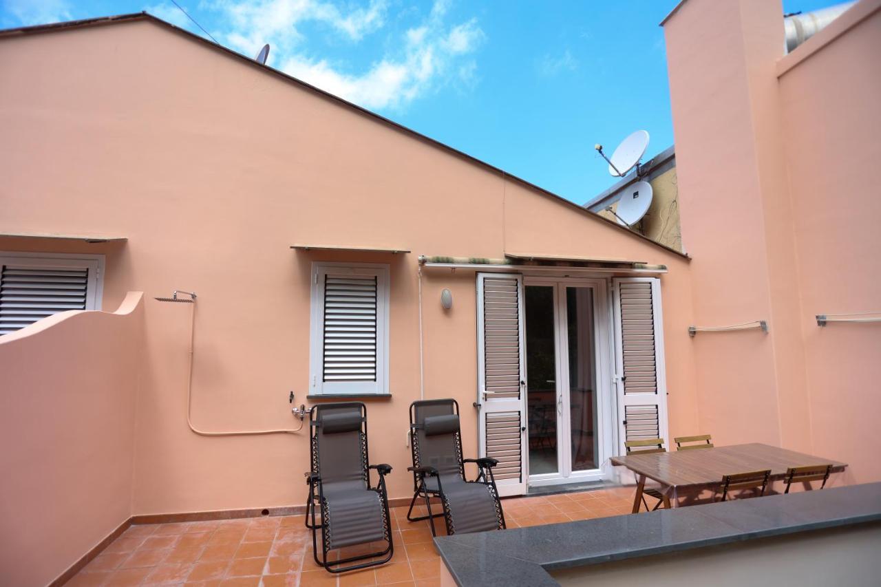 Appartamento Panoramico La Rosa Dei Venti-Libeccio Isquia Exterior foto